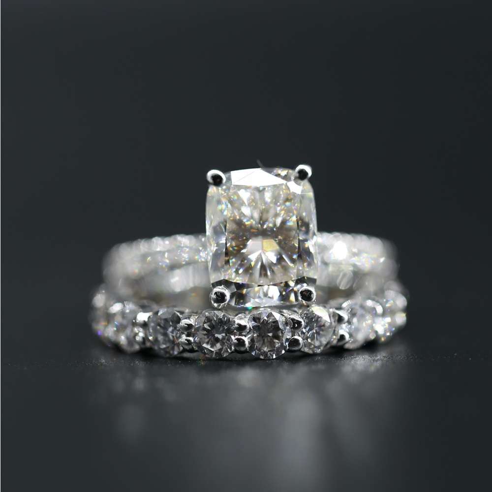 4 carat Cushion Diamond Ring Set white gold with eternity band
